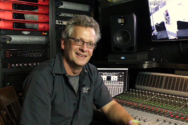 American Mobile Studio has been on the road for over a decade traveling across the U.S. specializing in ...